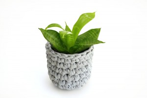 Sweat_Pants_Crochet_Planter_DIY_07